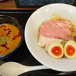 らぁ麺 おかむら - 「おかむら」といわき市の「やま鳶」のコラボメニュー「おか辛節担々つけ麺」