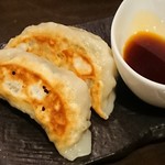 飲んべぇ食堂 らくだ屋 - 餃子ハーフ