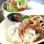 Umikoya Sanjuuhachi - 海鮮を食べるカレー