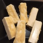 肴こばち - 【’18.4】クリームチーズの味噌漬け300円