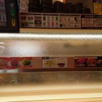 はま寿司 - ベルトコンベアー式