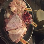 肉とチーズ 韓国料理 トリノマ - 
