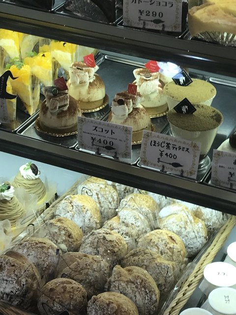 Jｉjｉ ジジ 田県神社前 ケーキ 食べログ