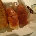 ウルフギャング・ステーキハウス - パン無限