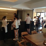 Sunny Hills - 内観