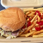 Kohala Burger & Taco - パカっと開けたところ。