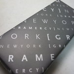 グラマシーニューヨーク - ☆正統派な包装紙も高級感がありますね（＾◇＾）☆