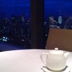 家全七福酒家 SEVENTH SON RESTAURANT - 暗くなるとこんな感じ