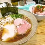 DAIKUMA - 煮干そば　肉ご飯