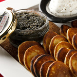 俺のフレンチ・イタリアン - 瓶ごとキャビア！