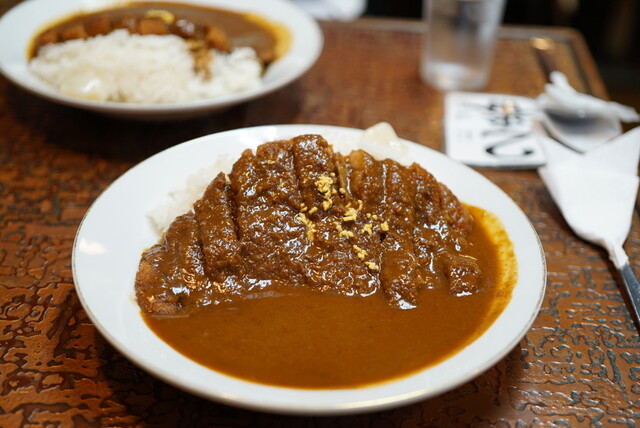 元祖とんかつカレー カツヤ>