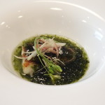 食堂セゾンドール - ◆五島・真鯛のポアレ　アオサ海苔 真鯛は皮目をカリッと焼かれ食感・お味ともにいいですね。 ただアオサ海苔スープの味わいは、塩が強すぎるように感じました。