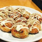 okonomiyakitakoyakitampopo - 人気No1メニュー❗️ しおたこ 素焼きの生地にマヨと独自の塩コショウでトッピング！ 