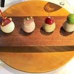 ブレストンコート ユカワタン - ６つの石　by mogumogu