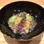 天ぷら たけうち - 焼き胡麻豆腐と松葉蟹の餡かけ