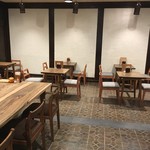 喫茶さえき - テーブル席