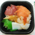 丼丸渡部 - 海鮮丼