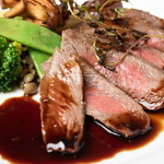 コンバイン - 牛フィレのステーキ