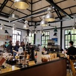 The Workshop - 店内