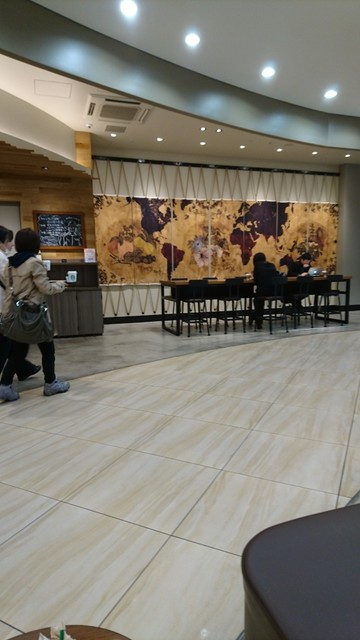スターバックス コーヒー 横浜ベイクォーター店 Starbucks Coffee 横浜 カフェ 食べログ スターバックス コーヒー 横浜ベイクォーター店 Starbucks Coffee 横浜 カフェ 食べログ