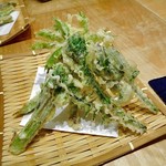 天ぷら処 こさか - 山菜天ぷら盛り合わせ