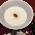 リー タン タン カフェ - 杏仁豆腐