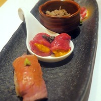神戸牛 しゃぶしゃぶ おもき 離れ 銀座店 - 肉菜の彩盛り四点