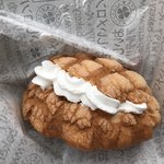 アルテリア・ベーカリー - ホイップメロンパン300円（税込）