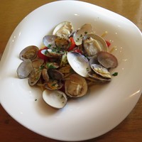 トラットリア ブラチェリア アゴスティーノ!! - あさりとハマグリのスパゲティ