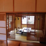 天毬 - 簾で夏仕様の個室が涼しげ