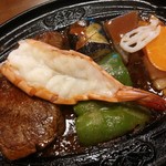 かもめ屋 - ヒレ肉ステーキ、海老バター焼き【2018.4】