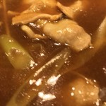 味奈登庵 - カレー南蛮そば接写