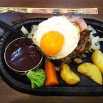 スエヒロ館 - ワイルドツインハンバーグ