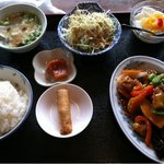 台湾料理　全家福 - 黒酢豚ランチ