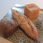 キュイジーヌ[s] ミッシェル・トロワグロ - パン