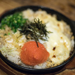 豚小家 - 2018.5 鉄板明太モッツァレラチーズガーリック焼きめし（680円）