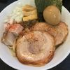 煮干らー麺シロクロ