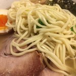 東京の中華そば ちよがみ - ストレート麺