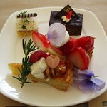 エグゼクス・スクエア - 