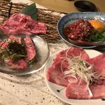 Namaniku Semmonten Yakiniku Kinjirou - 肉刺 盛り合せ