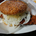快活CLUB - はみチキバーガー