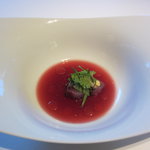 キュイジーヌ[s] ミッシェル・トロワグロ - サバとアメリカンチェリーソース