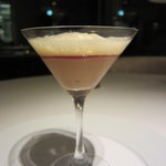 キュイジーヌ[s] ミッシェル・トロワグロ - チョコレートのムース 木苺のソース