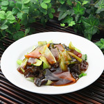 68. Stir-fried seasonal vegetables with sauce, 69. Stewed shiitake mushrooms in soy sauce