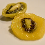 ピッツェリア・エ・バール・レガーメ - セミドライなキウイ