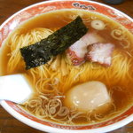 支那ソバ かづ屋 - 支那ソバ大盛+味付けタマゴ（860円）