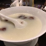 頤宮 - 仔アヒルの炙り焼きのお粥