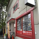 パラティーノ - 赤い窓がかわいい～