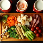 ラクレットチーズ&本格シュラスコ食べ放題 Walton’s 新宿東口店