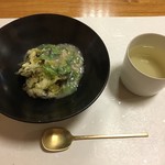 鰻はし本 - 鰻とコシアブラのかき揚げ 葉山椒と天豆のあんと菊姫ぬる燗